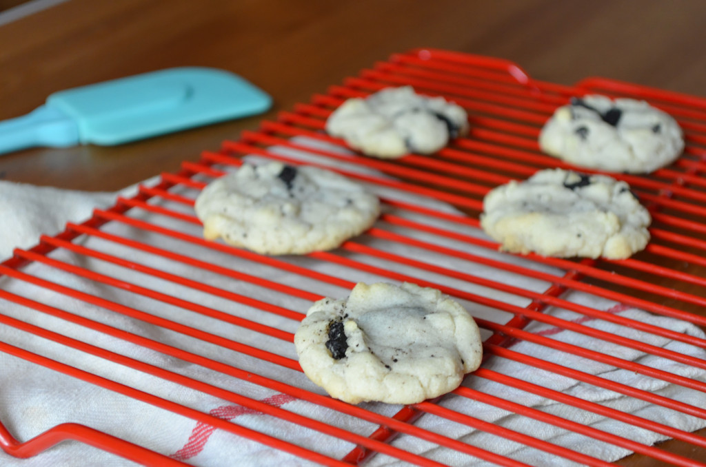 Cookies and Cream Cookies \\ Sophster-Toaster Blog