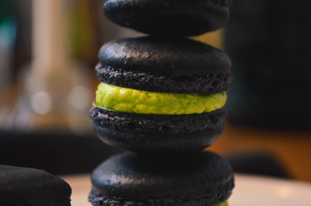 Absinthe Macarons | Sophster-Toaster