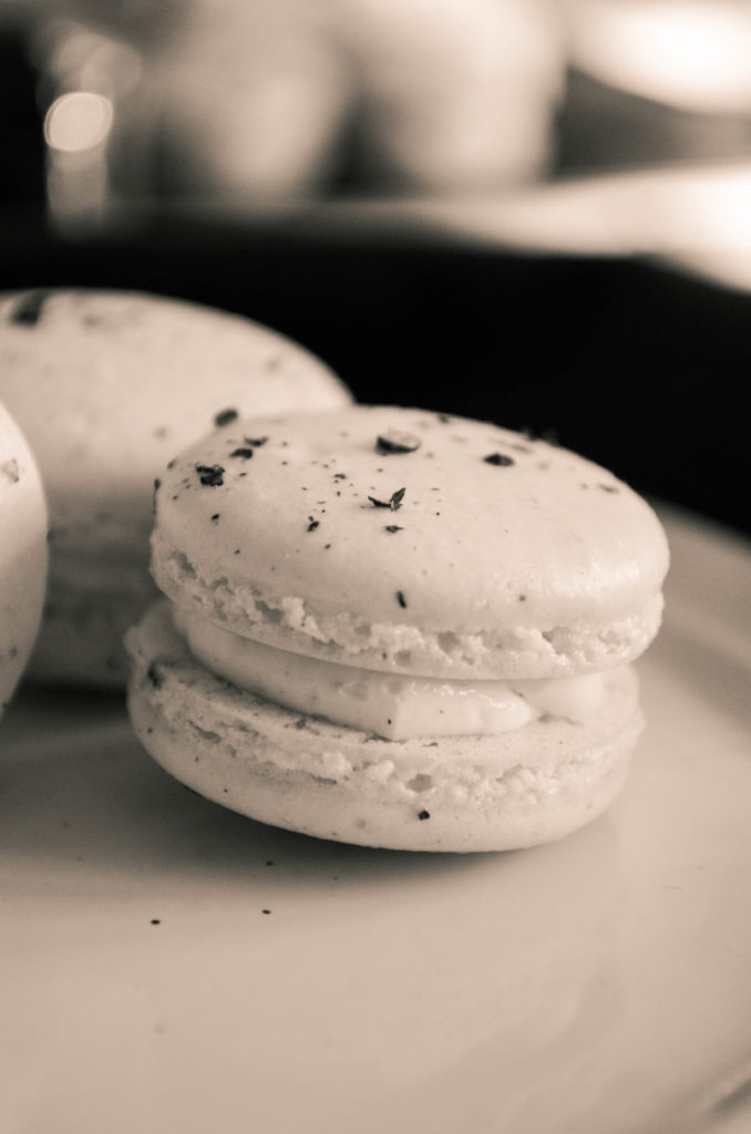 Vanilla & Peppercorn Macarons | Sophster-Toaster